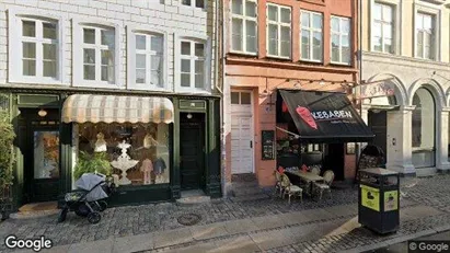 Lejligheder til salg i København K - Foto fra Google Street View Lejligheder til salg i København K - Foto fra Google Street View