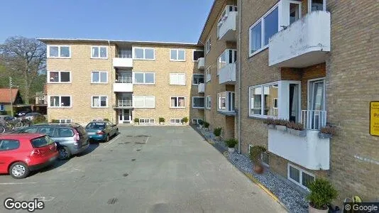 Andelsboliger til salg i Klampenborg - Foto fra Google Street View