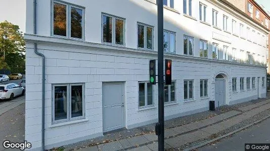 Lejligheder til leje i Charlottenlund - Foto fra Google Street View