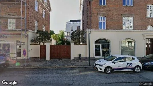 Lejligheder til leje i Hellerup - Foto fra Google Street View