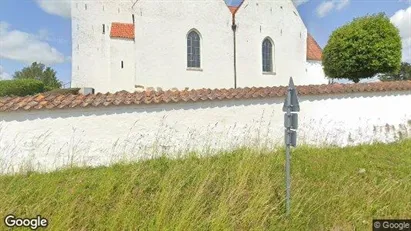 Huse til salg i Karrebæksminde - Foto fra Google Street View Huse til salg i Karrebæksminde - Foto fra Google Street View