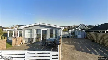 Lejligheder til salg i Rønde - Foto fra Google Street View