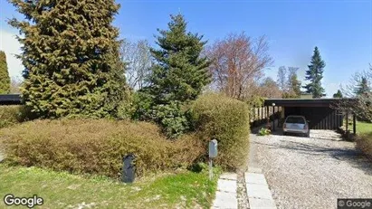 Lejligheder til salg i Holte - Foto fra Google Street View