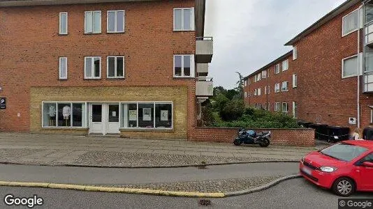 Lejligheder til salg i Charlottenlund - Foto fra Google Street View