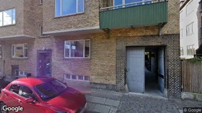Lejligheder til salg i Charlottenlund - Foto fra Google Street View