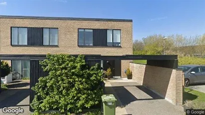 Lejligheder til salg i Skødstrup - Foto fra Google Street View