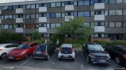 Lejligheder til salg i Humlebæk - Foto fra Google Street View