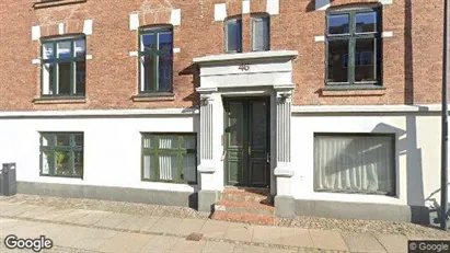 Lejligheder til salg i Charlottenlund - Foto fra Google Street View