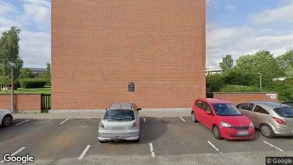 Lejligheder til salg i Humlebæk - Foto fra Google Street View