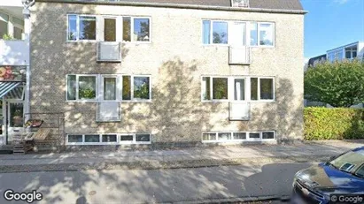 Lejligheder til leje i Charlottenlund - Foto fra Google Street View