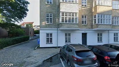 Lejligheder til salg i Hellerup - Foto fra Google Street View