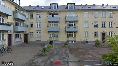 Lejligheder til salg i Hellerup - Foto fra Google Street View