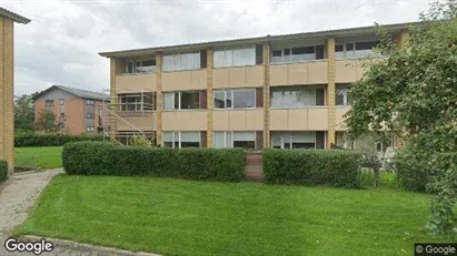 Lejligheder til salg i Humlebæk - Foto fra Google Street View