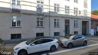 Lejligheder til salg i Hellerup - Foto fra Google Street View