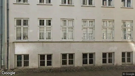 Lejligheder til salg i København K - Foto fra Google Street View