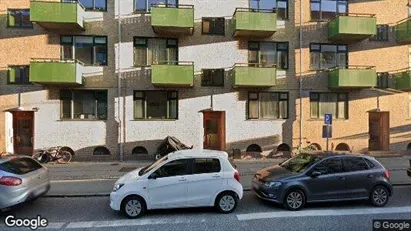 Lejligheder til salg i Charlottenlund - Foto fra Google Street View