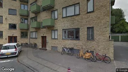 Lejligheder til salg i Charlottenlund - Foto fra Google Street View