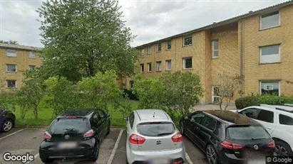 Lejligheder til salg i Humlebæk - Foto fra Google Street View