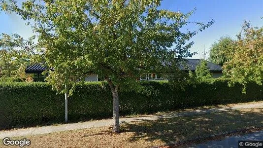 Lejligheder til salg i Karlslunde - Foto fra Google Street View