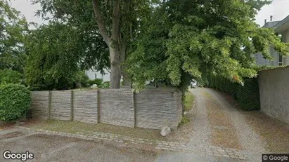 Lejligheder til leje i Rungsted Kyst - Foto fra Google Street View