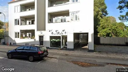Lejligheder til salg i Charlottenlund - Foto fra Google Street View