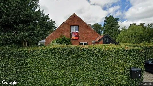 Lejligheder til salg i Rungsted Kyst - Foto fra Google Street View