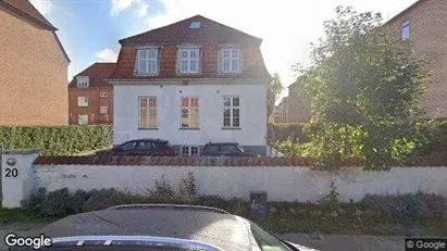 Lejligheder til salg i Brønshøj - Foto fra Google Street View