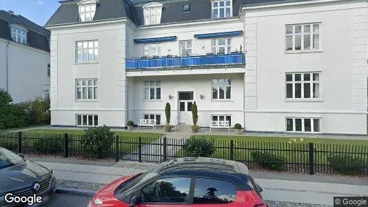 Lejligheder til salg i Hellerup - Foto fra Google Street View
