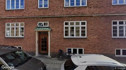 Lejligheder til salg i Charlottenlund - Foto fra Google Street View