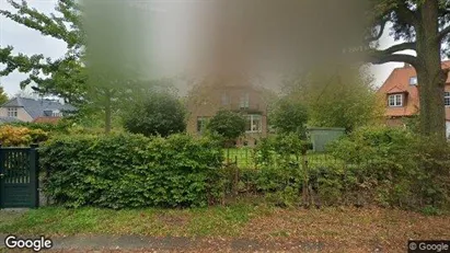 Lejligheder til leje i Charlottenlund - Foto fra Google Street View