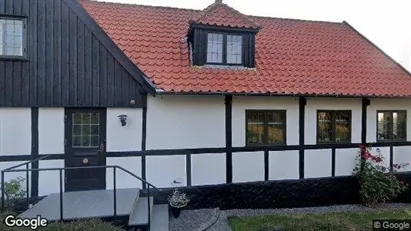 Lejligheder til salg i Gudhjem - Foto fra Google Street View