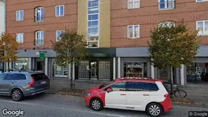 Lejligheder til salg i Charlottenlund - Foto fra Google Street View