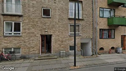 Lejligheder til salg i Charlottenlund - Foto fra Google Street View