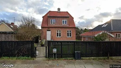 Lejligheder til salg i Hellerup - Foto fra Google Street View