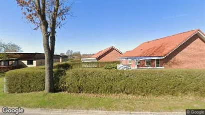 Andelsboliger til salg i Fårvang - Foto fra Google Street View Andelsboliger til salg i Fårvang - Foto fra Google Street View