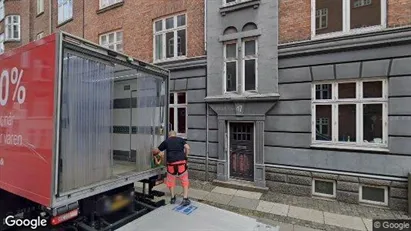 Lejligheder til salg i Aalborg Centrum - Foto fra Google Street View Lejligheder til salg i Aalborg Centrum - Foto fra Google Street View