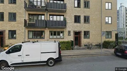 Lejligheder til salg i Frederiksberg - Foto fra Google Street View Lejligheder til salg i Frederiksberg - Foto fra Google Street View