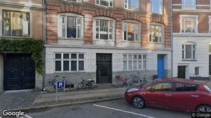 Lejligheder til salg i Vesterbro - Foto fra Google Street View Lejligheder til salg i Vesterbro - Foto fra Google Street View