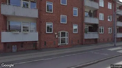 Lejligheder til salg i Roskilde - Foto fra Google Street View Lejligheder til salg i Roskilde - Foto fra Google Street View