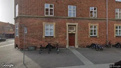 Lejligheder til salg i København S - Foto fra Google Street View Lejligheder til salg i København S - Foto fra Google Street View