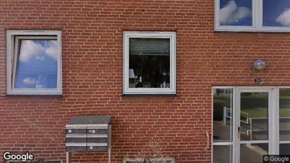 Lejligheder til salg i Maribo - Foto fra Google Street View Lejligheder til salg i Maribo - Foto fra Google Street View