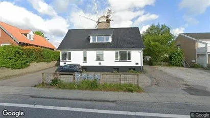 Lejligheder til salg i Skødstrup - Foto fra Google Street View Lejligheder til salg i Skødstrup - Foto fra Google Street View