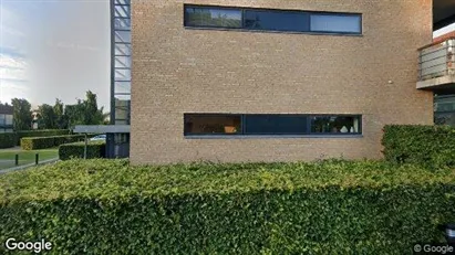 Lejligheder til salg i Charlottenlund - Foto fra Google Street View Lejligheder til salg i Charlottenlund - Foto fra Google Street View