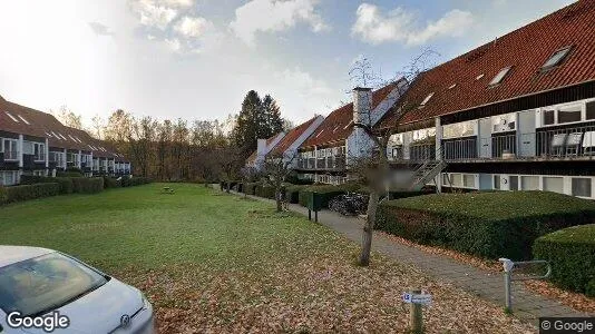 Lejligheder til salg i Holte - Foto fra Google Street View