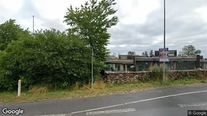 Lejligheder til salg i Svaneke - Foto fra Google Street View Lejligheder til salg i Svaneke - Foto fra Google Street View