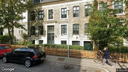 Lejligheder til salg i Frederiksberg C - Foto fra Google Street View Lejligheder til salg i Frederiksberg C - Foto fra Google Street View