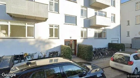 Lejligheder til salg i Klampenborg - Foto fra Google Street View