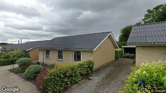 Andelsboliger til salg i Kjellerup - Foto fra Google Street View