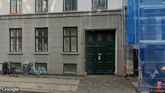 Lejligheder til salg i København K - Foto fra Google Street View