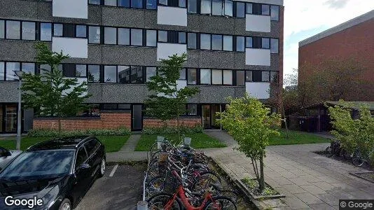 Lejligheder til salg i Humlebæk - Foto fra Google Street View